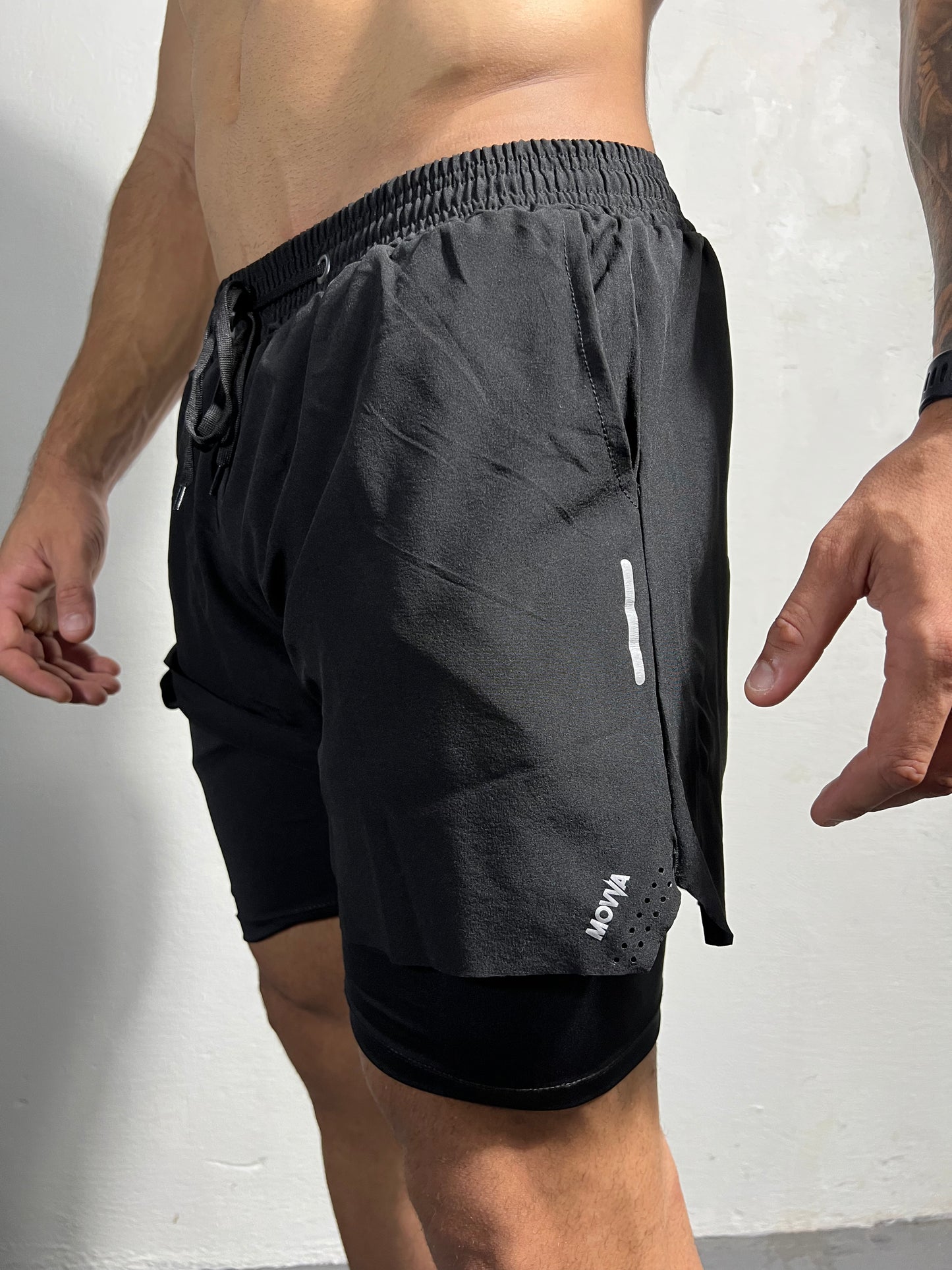 KIT 2 BERMUDAS - 01 COMPRESSÃO + 01 DUPLO MOVVA